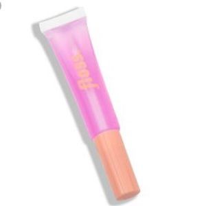 Floss Makeup - Floss Lipgloss in YUL Floss Makeup - Floss Lipgloss in YUL